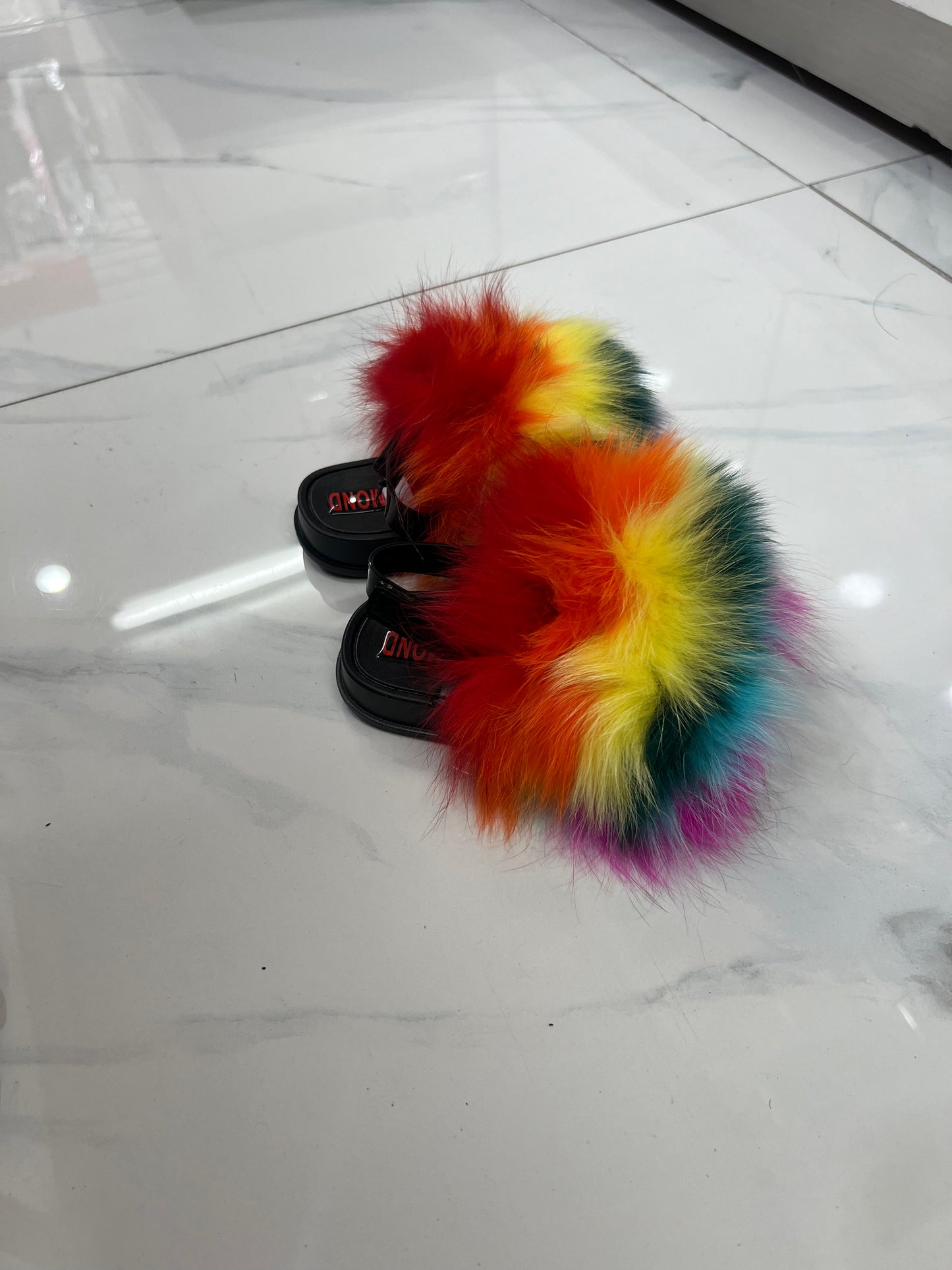 Toddler faux fur slides rainbow