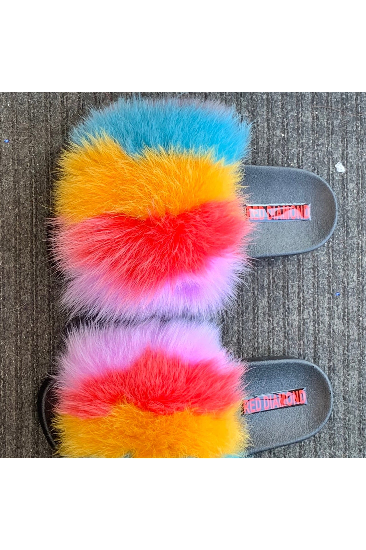 Red pink faux fur slides