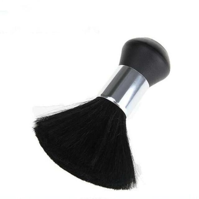 looks barber Black Neck Duster
