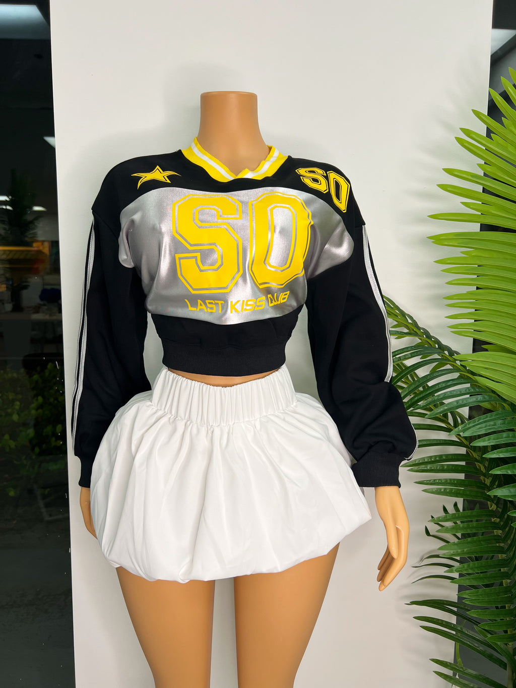 Last kiss red sweatshirt