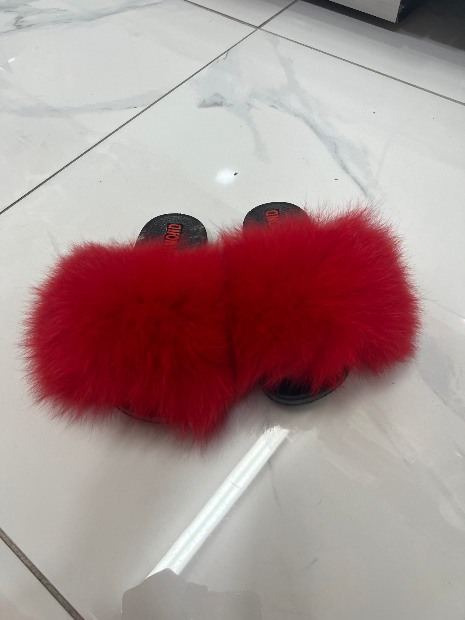 Kids faux fur slides red