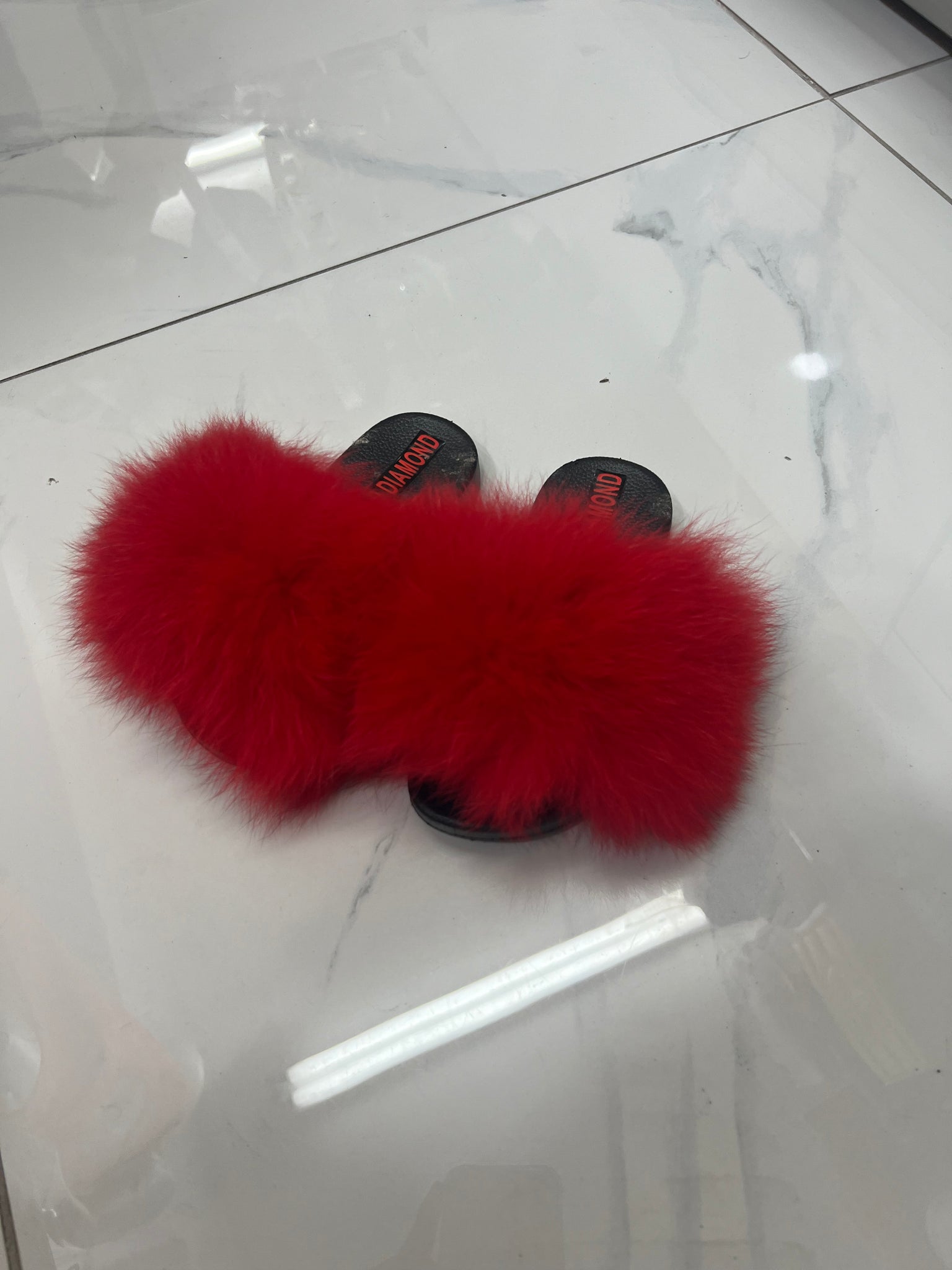 Kids faux fur slides red
