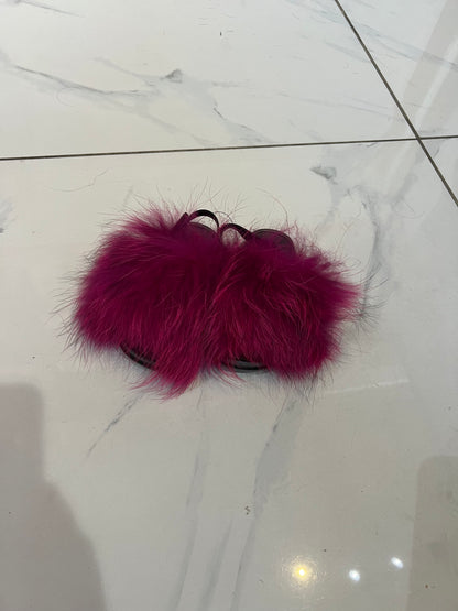 Kids faux fur slides dark burgundy