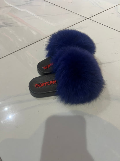 Kids faux fur slides dark blue