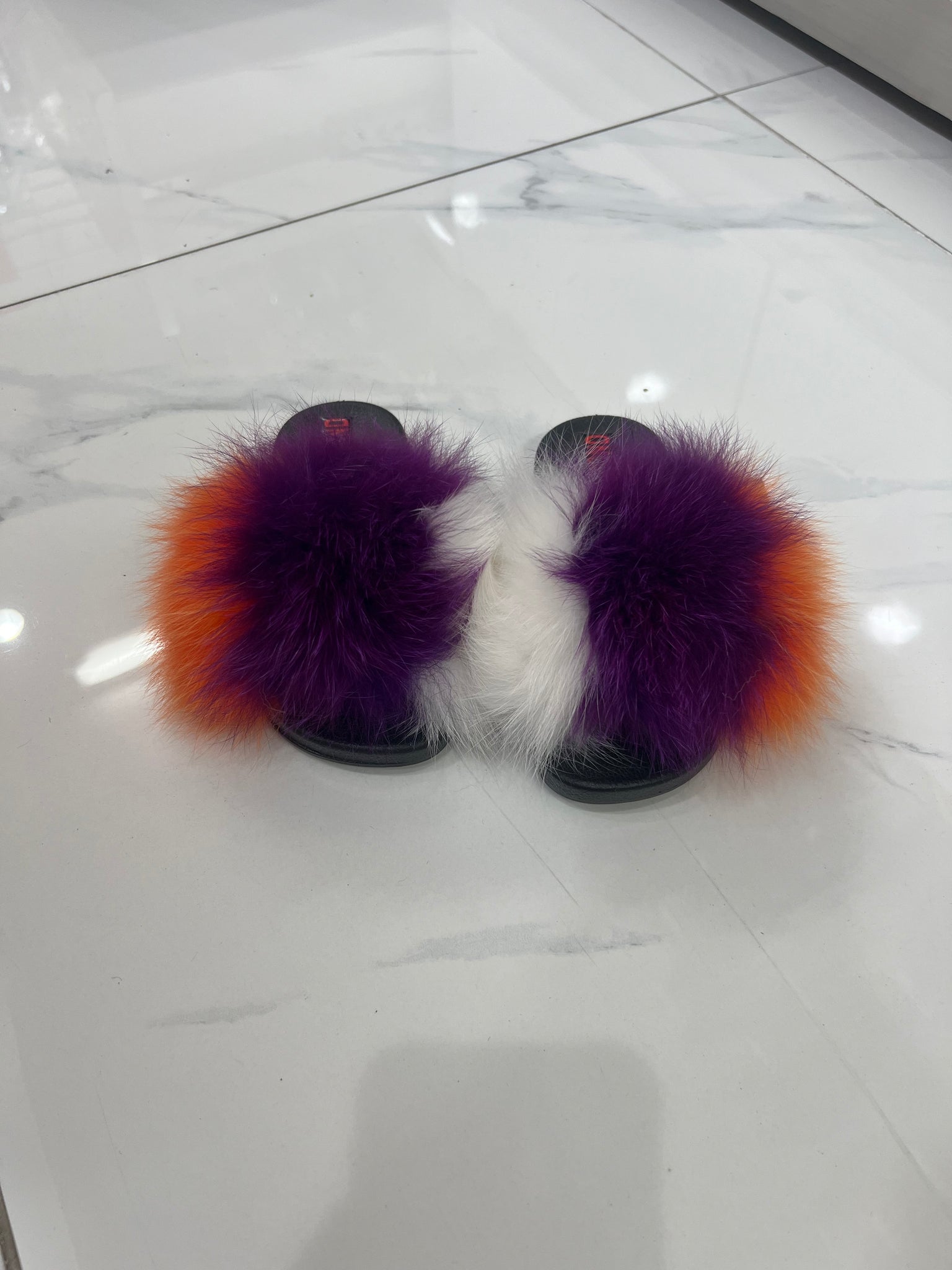 Kids faux fur slides white-purple-orange