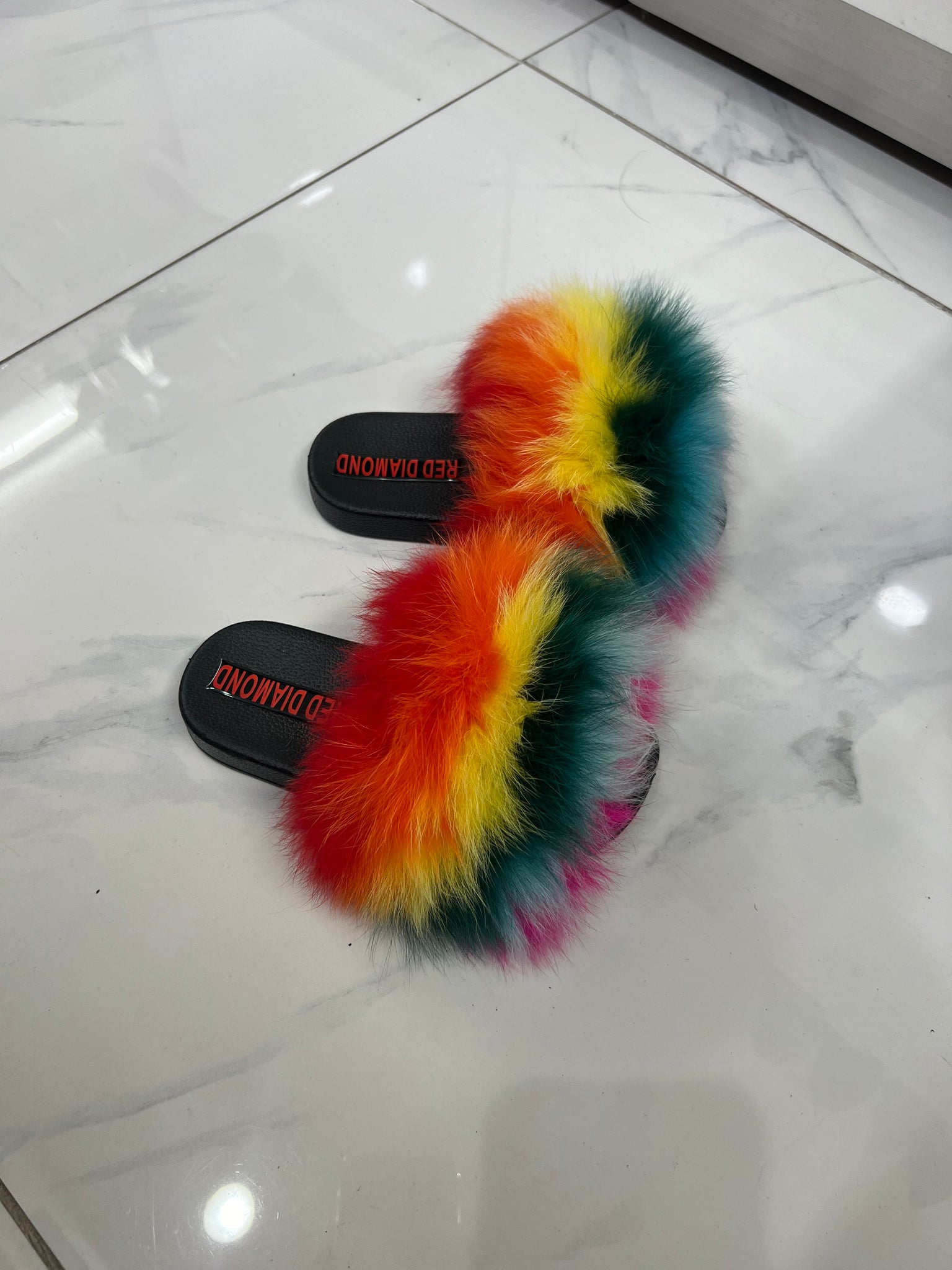 Kids faux fur slides rainbow