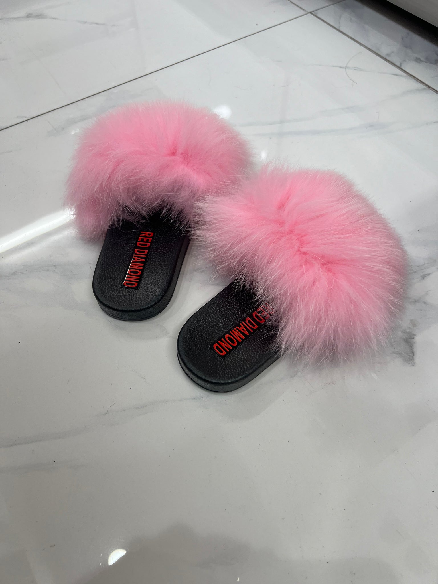 Kids faux fur slides light pink