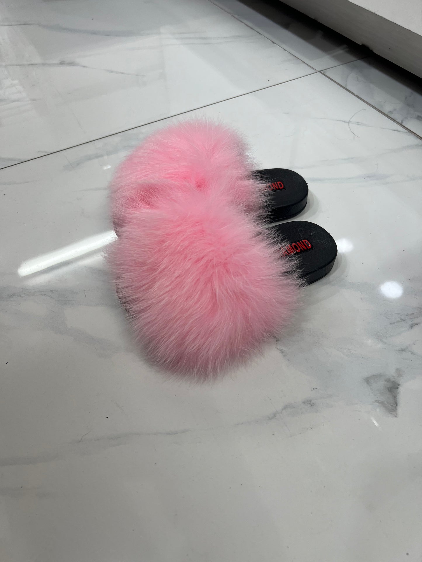 Kids faux fur slides light pink