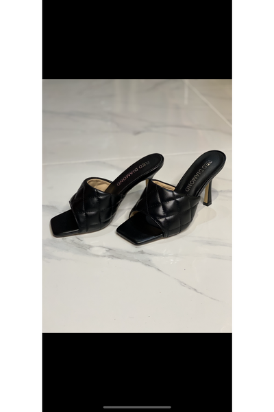 SQUARE TOE HIGH HEEL