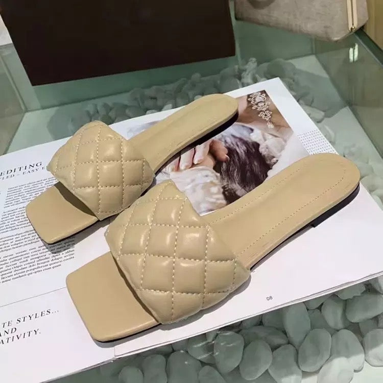 square toe plaid flat slippers