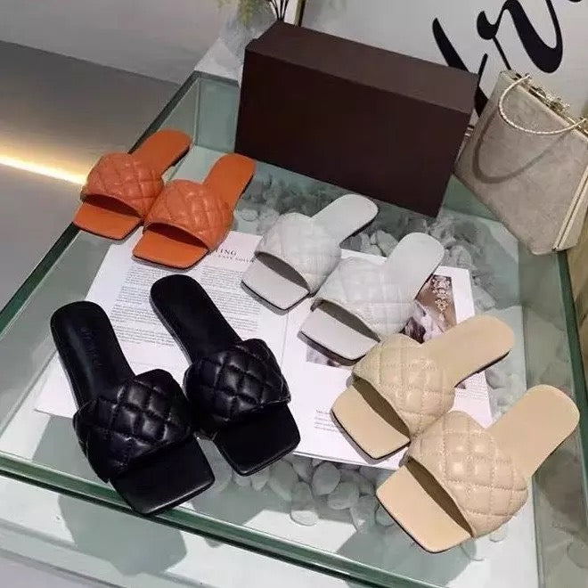 square toe plaid flat slippers